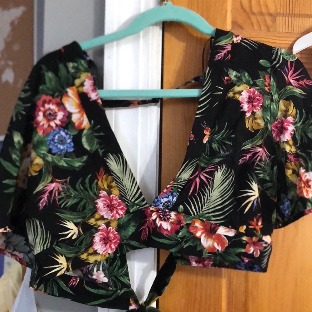Floral crop top